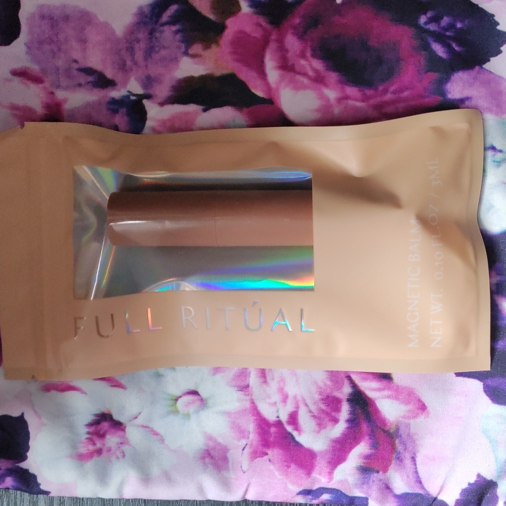 Full Ritual magnetic lip balm